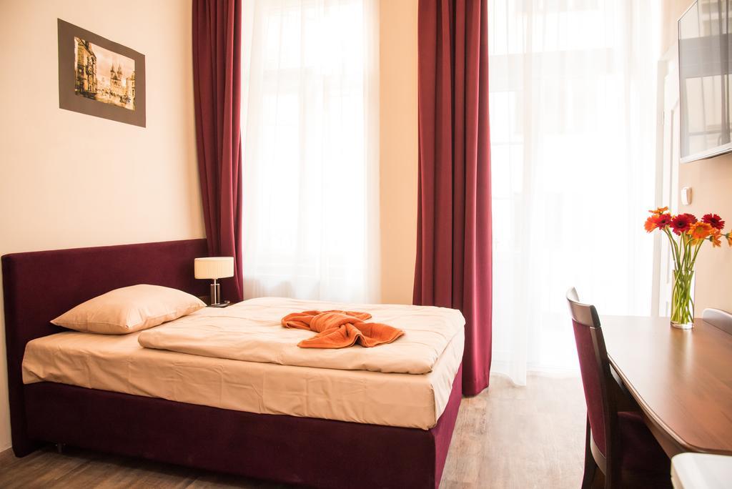 Domus Apartments Praga Quarto foto